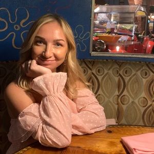 Meet your Posher, Daria